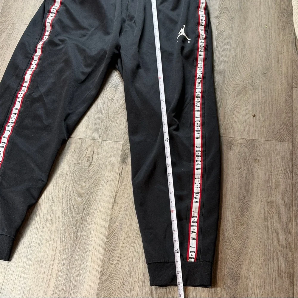 Jordan Track Pants Mens XL Black Tape Side Stripe Joggers Cuffed AQ2696-010 - Picture 9 of 12